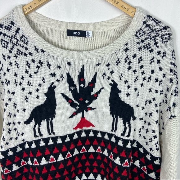 Urban Outfitters BDG Animal Games Pot Leaf Chunky Oversized Sweater Knit Weed L‎ - Picture 7 of 15